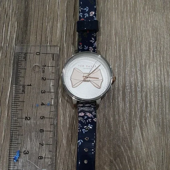 Ted Baker Floral Ribbons 🎀  Watch (Authentic) - Picture 9 of 15
